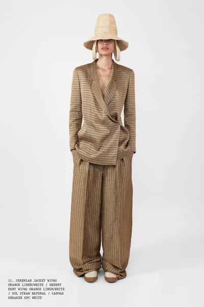 Look 21